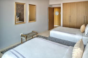 Отель Dream Inn Dubai Apartments 48 Burj Gate