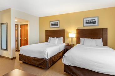 בית מלון כפרי Mainstay Suites Near Denver Downtown