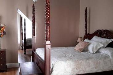 تختخواب و صبحانه 234 Winder St Inn