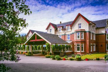 בית מלון כפרי Muthu Royal