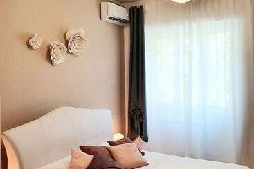 Pensjonat Lemon Sunshine Apartment