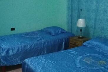 پانسیون Hostal Altos De Nazareno