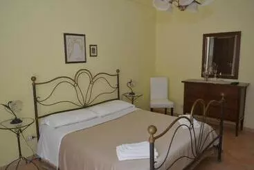 Ansise B&b