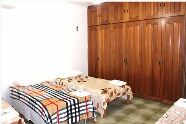 Cruviana Backpackers Hostel