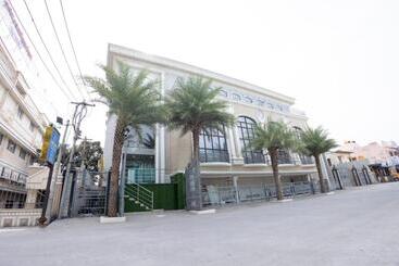 Baby Elite By Tio   The Indian Origin Hotels