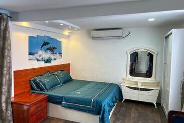 تختخواب و صبحانه Rooftop Rooms