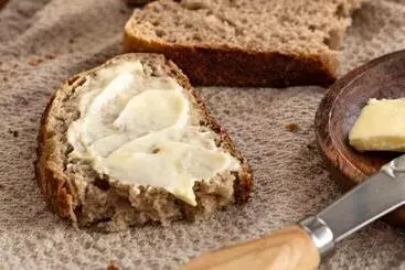 تختخواب و صبحانه Serenity Inn