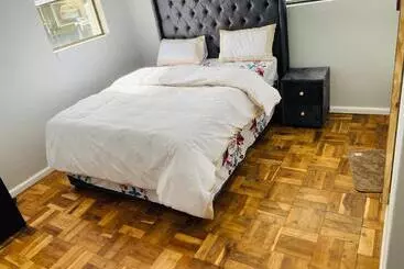 Pension 22clyde Street Bostin
