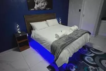 ペンション Impala Palms Guesthouse