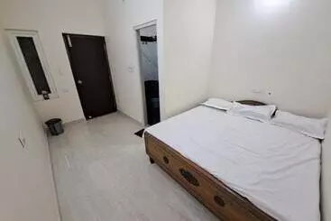 Pension Puducherry Villa