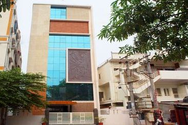 Hotel Treebo Celeste