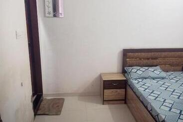 بنسيون Aarju Guest House