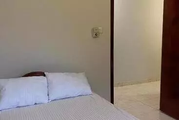 Majatalo Lush Breeze