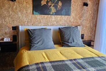 مبيت وإفطار La Studette