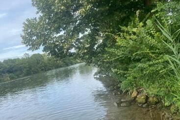 Bed and Breakfast Mini Studio Et Espace Extérieur