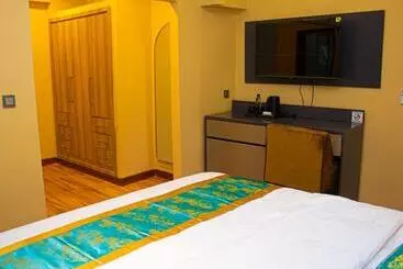 هتل Taj Mahal Residencial