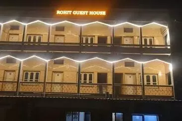 ペンション Rohit Guest House
