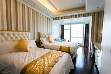 Апарт-отель Xiamen Ocean View Suite   Xiamen University Twin Towers Branch