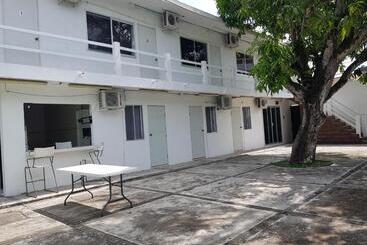 Pension Manila Suites