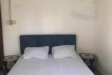 ペンション Rinjani Terrace Cottage & Resto