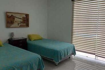 هتل آپارتمان Casa Muy Cómoda Santa Cruz