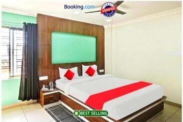 Hotel Day S Inn Premium Near Kiit University & Infocity Best Seller