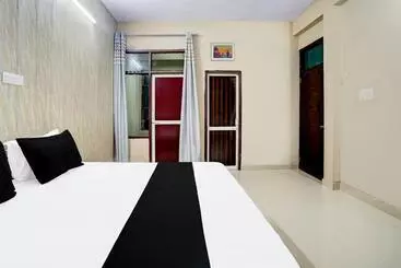 O Om Hotel And Restaurant