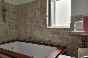 پانسیون Grande Chambre 45m2 Avec Parties Communes En Bord De Mer