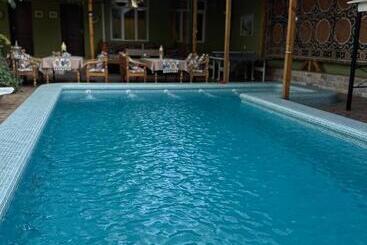 Pensió Green Yard Boutique Guesthouse