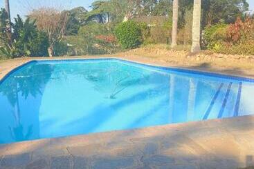 פנסיון The Nook