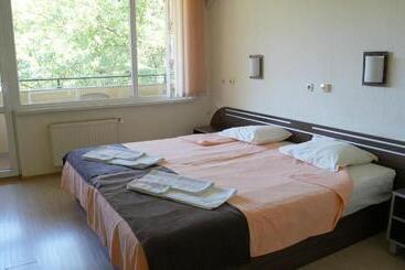 リゾートホテル балнеокомплекс медика наречен