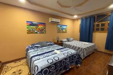 پانسیون Granados Guest House
