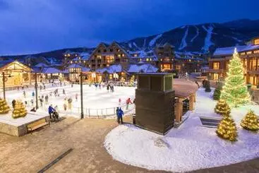 Lomakeskus 1310a 2bdrm Let It Snow 3rd Floor Mountain And Spruce Peak Views