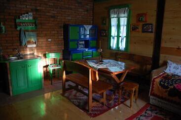 تختخواب و صبحانه Terzica Avlija