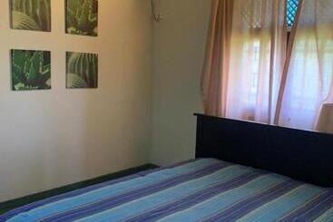 فندق Sinharaja Holiday Bungalow