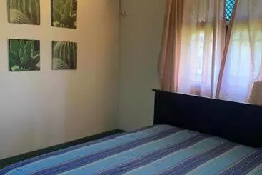 Hotel Sinharaja Holiday Bungalow