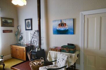 Bed and Breakfast Landfall Cottage