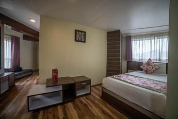Hotel Zambala Retreat & Spa Darjeeling