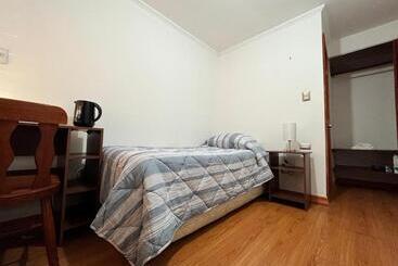 هتل کپسول Semi Hotel Las Torres