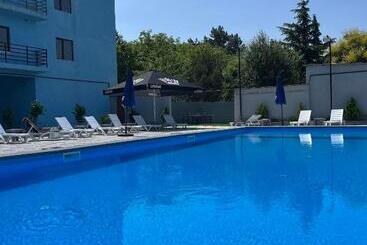 Hotel Natakhtari Residence