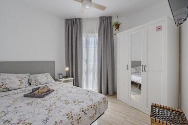 פנסיון Tulum Airostel