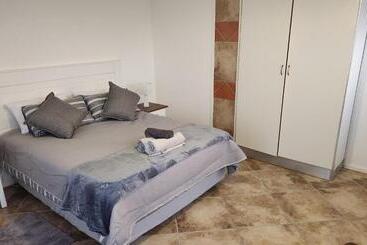 بنسيون Seaview Sunsets