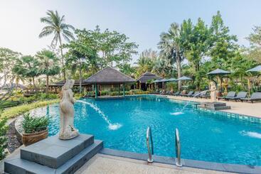 Nang Thong Bay Resort