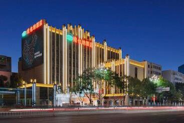 Vienna Hotel Kunming Beijing Road Chuanxin Gulou Metro Station