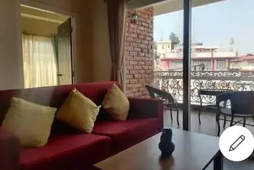 Bed and Breakfast Cheilamarya Homestay