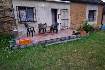 Auberge Hôtelière Chalupa Komušín