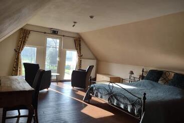 مبيت وإفطار Dielpenhof