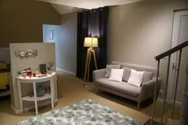 ベッドアンドブレックファースト Magnifique Suite Avec Jacuzzi Privatif