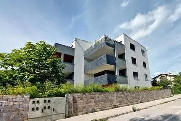 تختخواب و صبحانه Sunny Terraces Rose Valley, Ljubljana