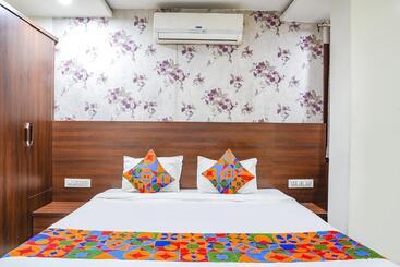 Fabhotel Ashirwad Regency